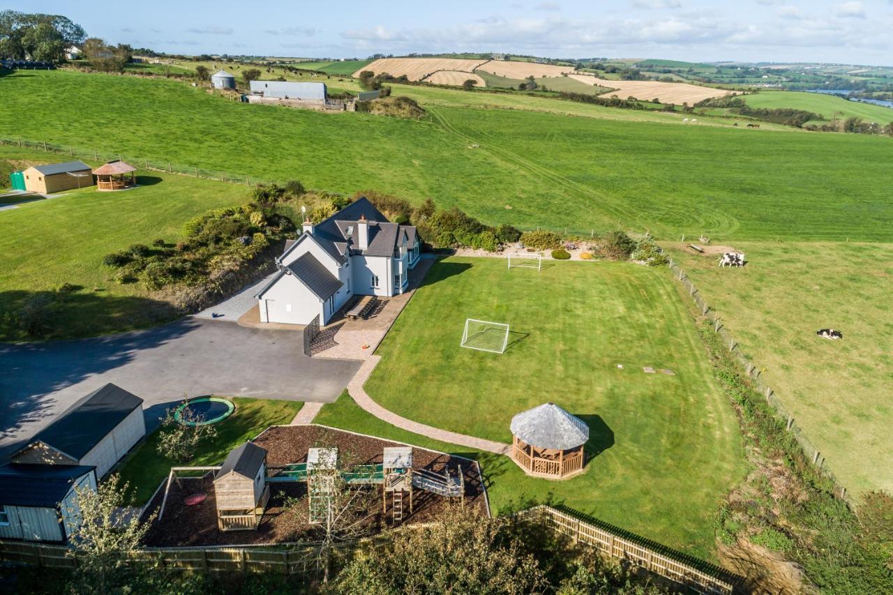 Four Winds,Kinsale Town,Exquisite Holiday Homes,Sleeps 26 Bagian luar foto
